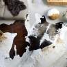 Koberec pravá hovädzia koža čierny a biely 150x170 cm